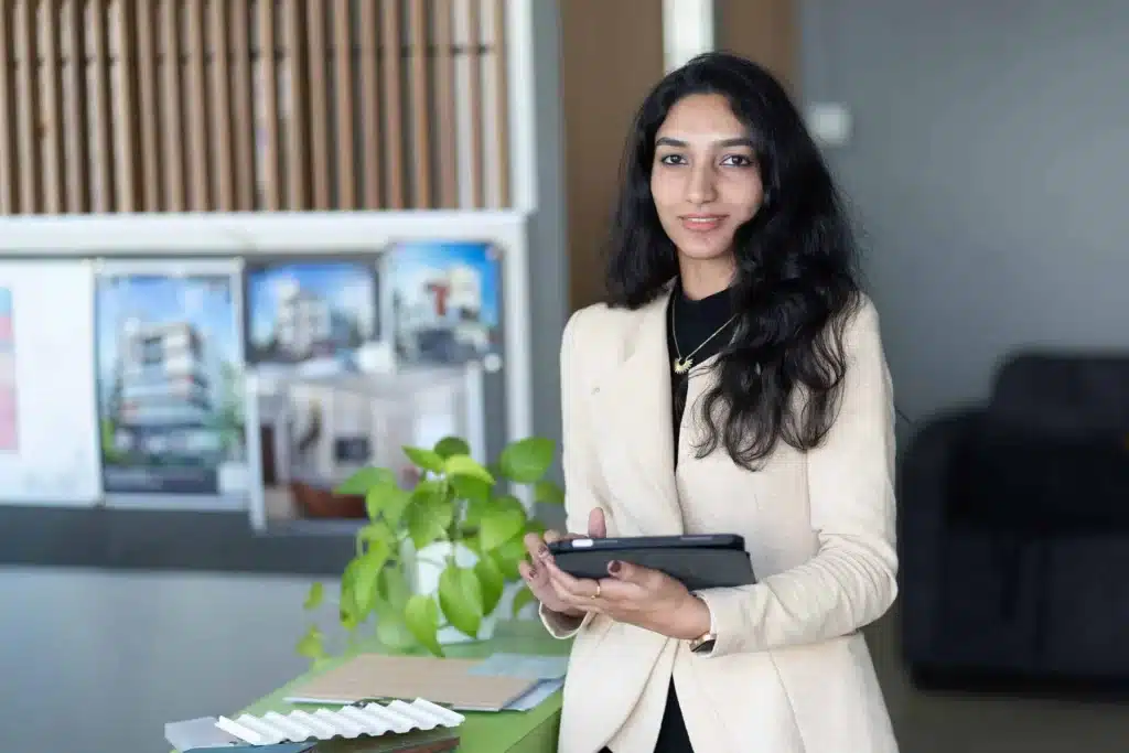 DIKSHITA BHAVSAR – DESIGN MANAGER